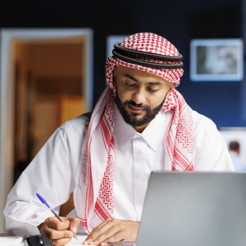 arab-businessman-engrossed-hi